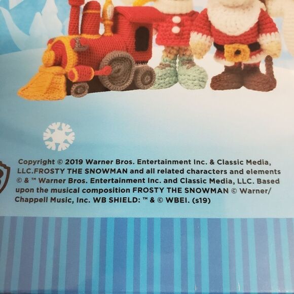 Frosty the Snowman Winter Theme Crochet Crafting Kit - Picture 8 of 8